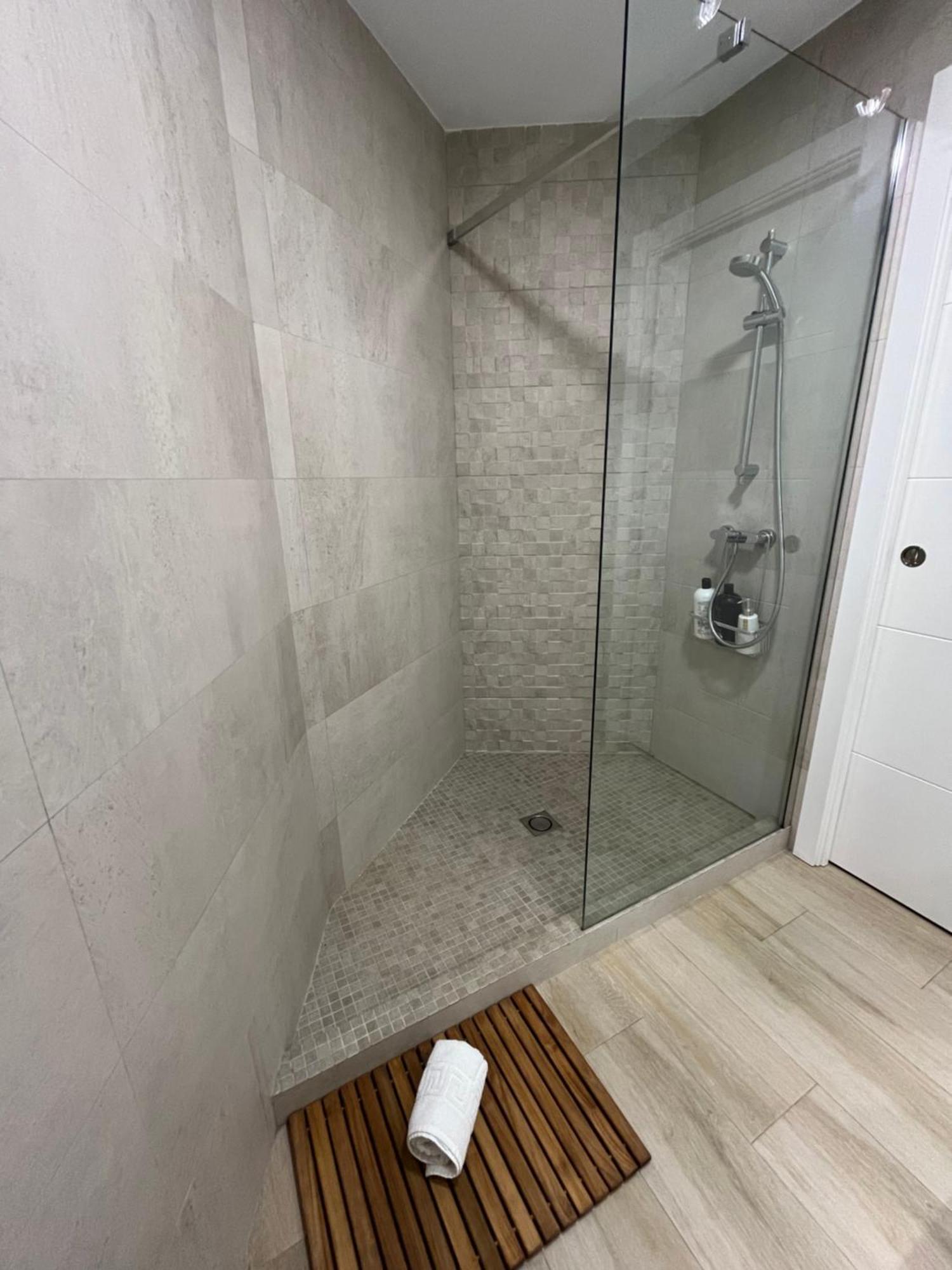 Fantastico Apartamento Suite En Centro De Granada Exterior photo